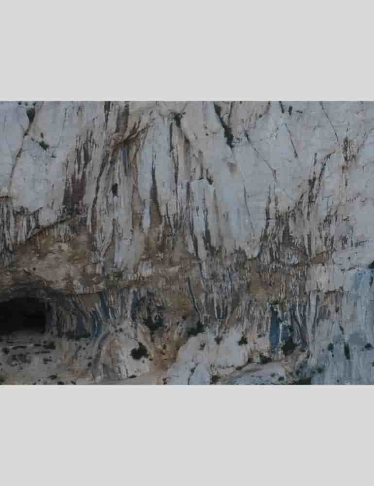 Photo of Rocher Saint Michel - Grotte de l'Ermite