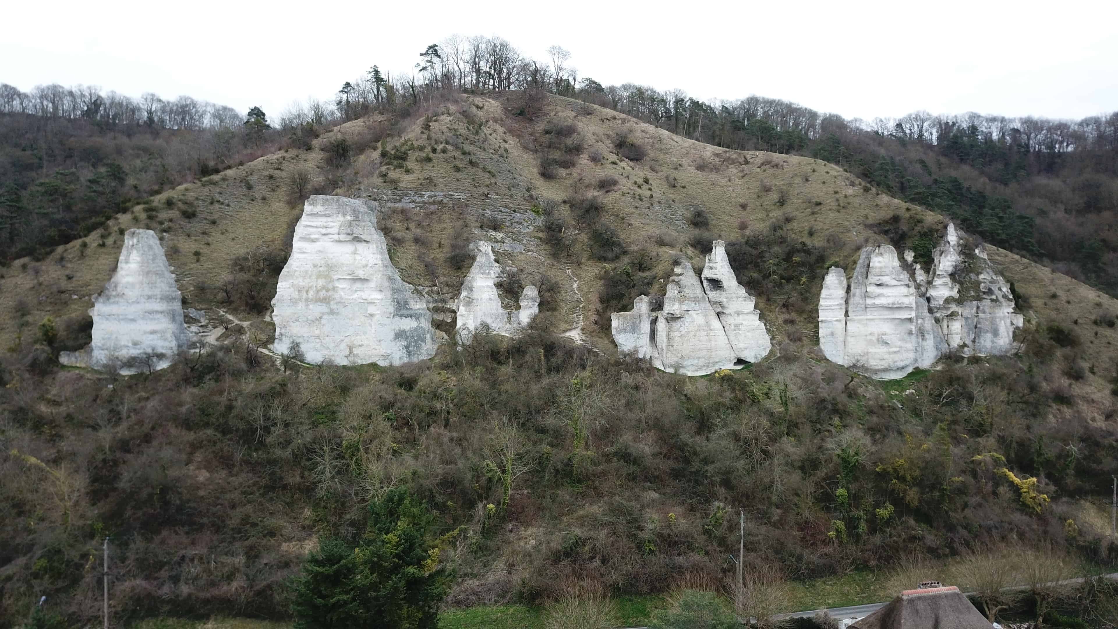 Topo Connelles - Secteur fermé pour risque de chute de pierres